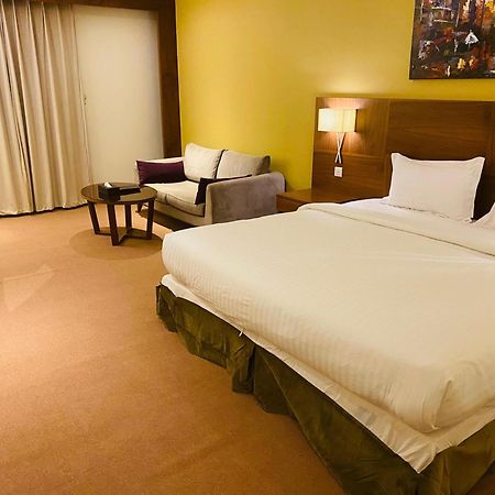 Al Nawras Hotel Jizan Buitenkant foto